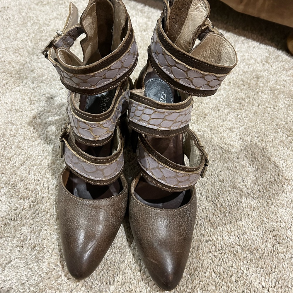 Freebird heels size 9